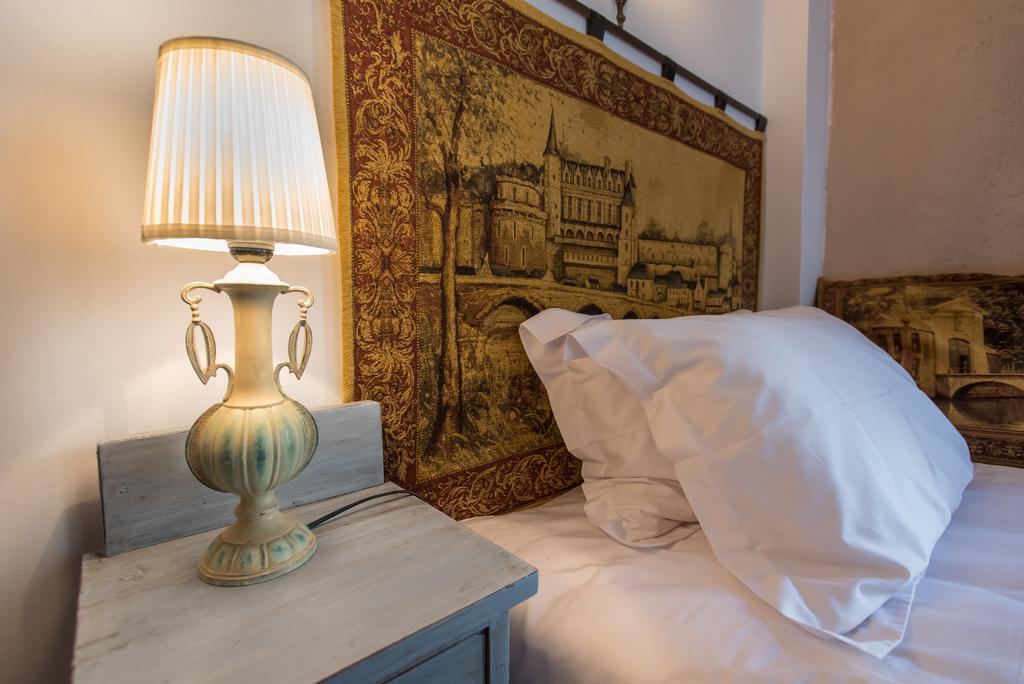 Epoches Hotel Karpenisi Buitenkant foto